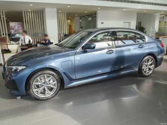 BMW i3e eDrive 35L
