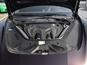 Porsche Panamera Platinum Edition