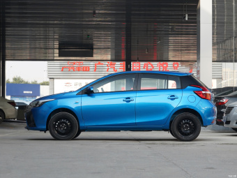 Toyota YARiS L Leading PLUS 1.5L CVT