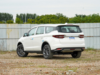 Geely Jiaji Platinum Deluxe 1.5TD PHEV