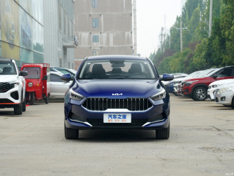 Kia K3 Fashion 1.5L CVT