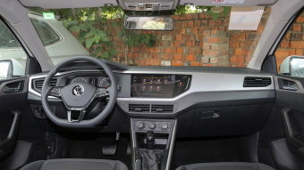 VW Polo Plus Panorama Enjoy 1.5L AT