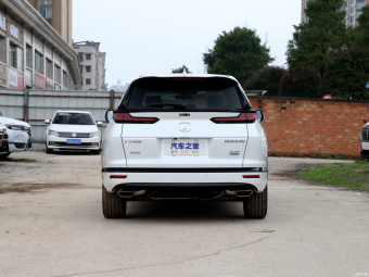 Honda Breeze Premium AWD 240TURBO CVT