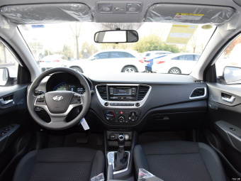 Hyundai Verna Cool GLS 1.4L CVT