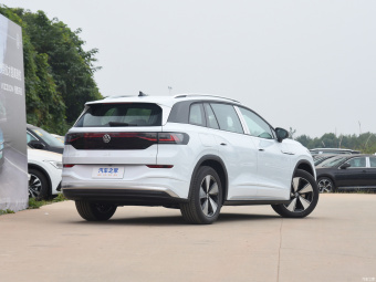 VW ID.6 X Pure