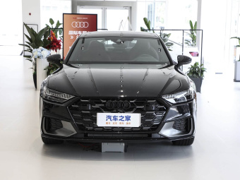 Audi A7L 2025 45 TFSI Quattro Black Edition