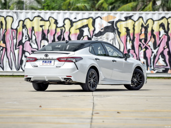 Toyota Camry Knight 2.0S