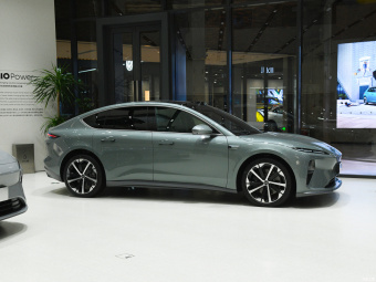 NIO ET5  100kWh