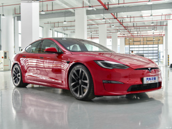 Tesla Model S Plaid