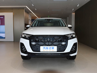 Audi Q7 2025 55 TFSI Quattro S line Black Knight Edition