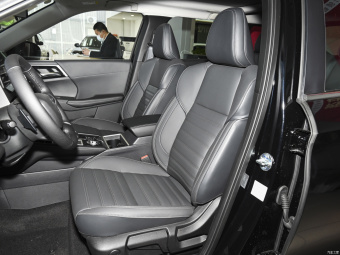 Mitsubishi Outlander Excellence 1.5T CVT AWD