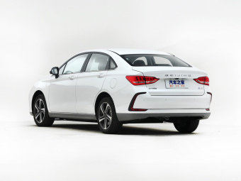 Beijing EU5 Zhiling R600