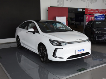 Beijing EU5 Plus Honor R600