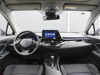Toyota IZOA Hybrid Yixing 2.0L