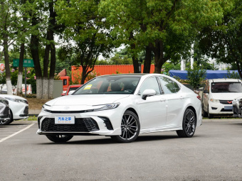 Toyota Camry Hybrid 2025 Hybrid 2.5HXS Sport Plus Smart Edition