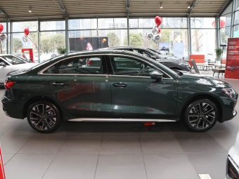 Audi A3L Limousine 2025 35TFSI Flying Spur Enjoyment Edition