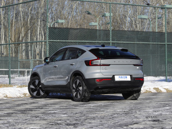 Volvo C40 Recharge Pro Long-Range