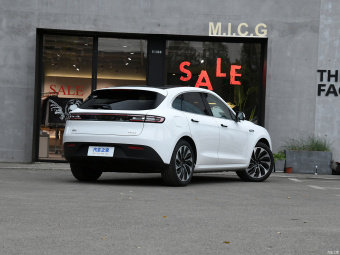 Aito M5 Smart AWD