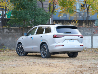 Aito M7 Max AWD 6 seats