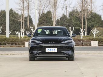 BYD Seal DM-i Elite 121KM