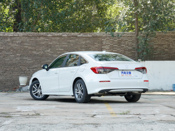 Honda Civic Dynamic 240TURBO CVT