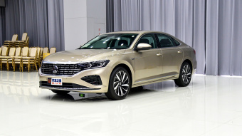 VW Passat Ultimate 380TSI