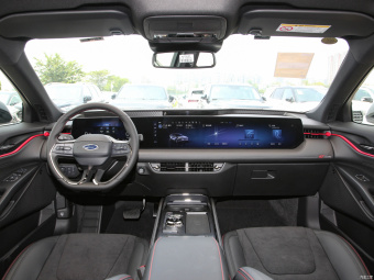 Ford Evos ST-Line EcoBoost 245