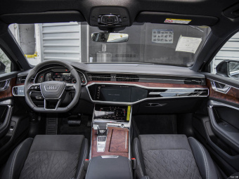 Audi A6L Dynamic Enjoy 55 TFSI Quattro