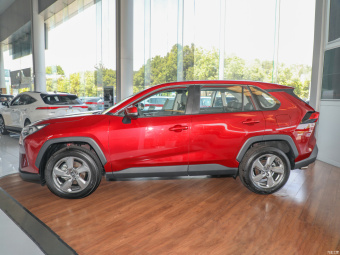 Toyota RAV4 Fashion PLUS 2.0L CVT 2WD
