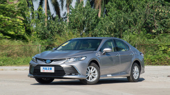 Toyota Camry Hybrid Elite Plus 2.5HE