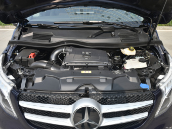 Mercedes-Benz V-Class 260 Pilot Edition