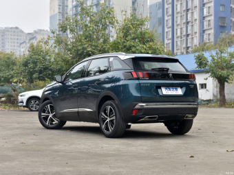 Peugeot 4008 Creative 400THP