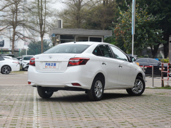 Toyota Vios Smart 1.5L CVT