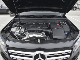 Mercedes-Benz GLB 220 Fashion