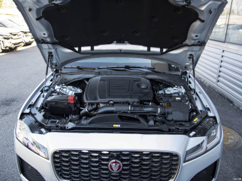 Jaguar XFL Premium P250