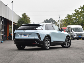 Cadillac Lyriq Premium Long Range RWD