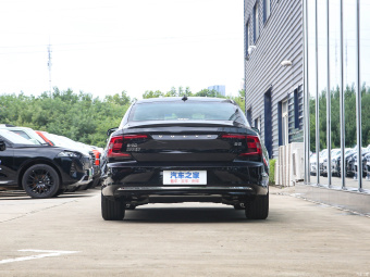 Volvo S90 B5 Zhiyi Luxury