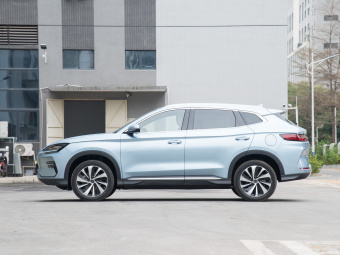 BYD Song Plus EV Luxury 520КМ