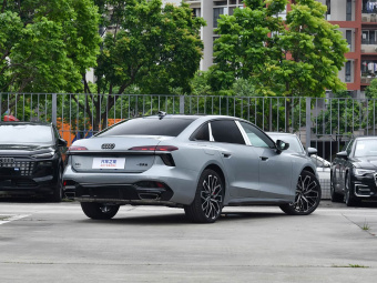 Audi A6L 2026 3.0T Quattro Flagship Elegant Model