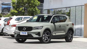 Volvo XC40 B3 Zhiyuan Sports