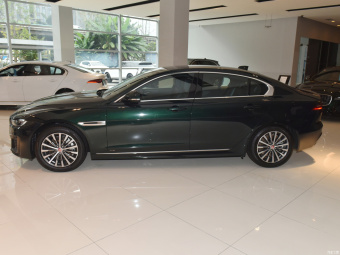 Jaguar XEL R-Dynamic Youth Sports P200