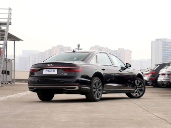 Audi A8L 2026 45 TFSI Quattro Luxury