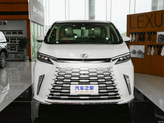 Lexus LM 500h Premium
