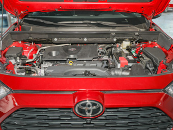 Toyota RAV4 Fashion PLUS 2.0L CVT 2WD