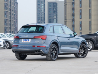 Audi Q5L RS Style 40 T