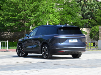 NIO ES8 Executive 100kWh