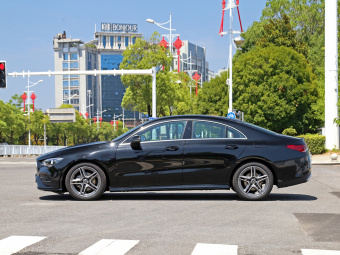 Mercedes-Benz CLA-Class 200