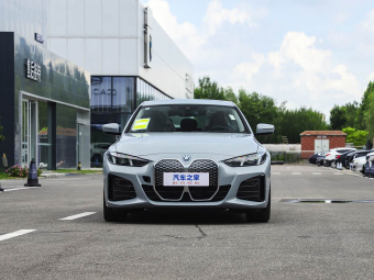 BMW i4 2025 eDrive35