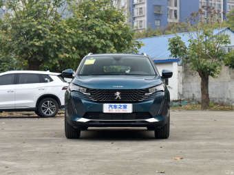 Peugeot 4008 Creative 400THP
