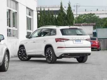 Skoda Kodiaq Luxury 7 Seats TS330 2WD